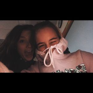 Meet your Posher, Julia